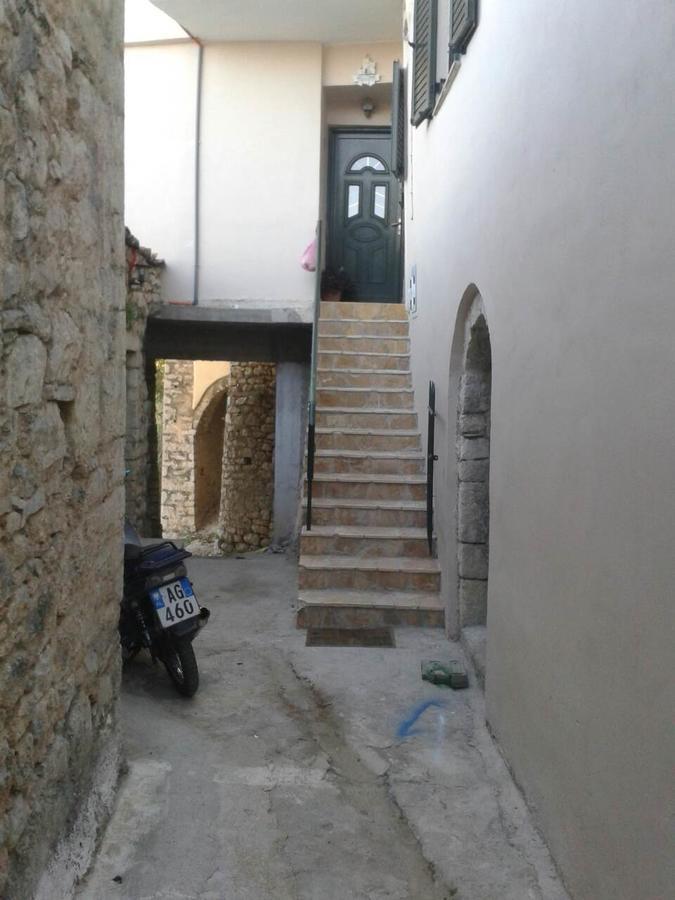 Janis Castle Apartment هيماري المظهر الخارجي الصورة